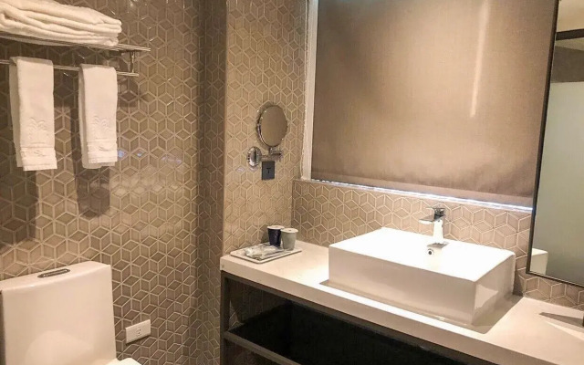 City Suites-Taoyuan Station
