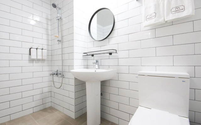 Jeonju Deokjindong MOMENT 708