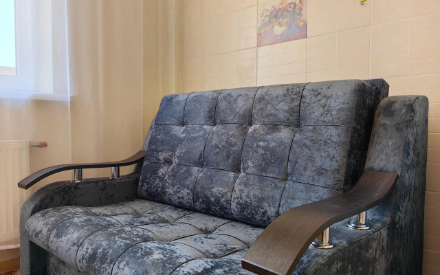 ТутЖивут на улице Кубанская Набережная 60