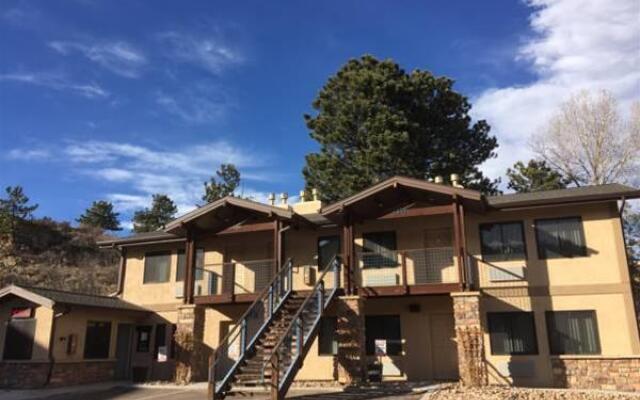 The Haber Motel
