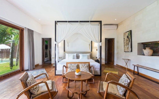 Bali Villa Near the Beach, 2056 – Guest Rooms – Kerobokan Kelod
