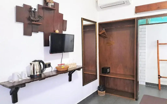 Villa Rumah Kayu