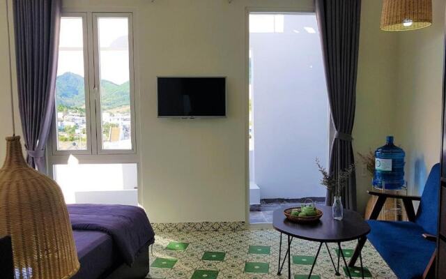 The Art - Lana Homestay