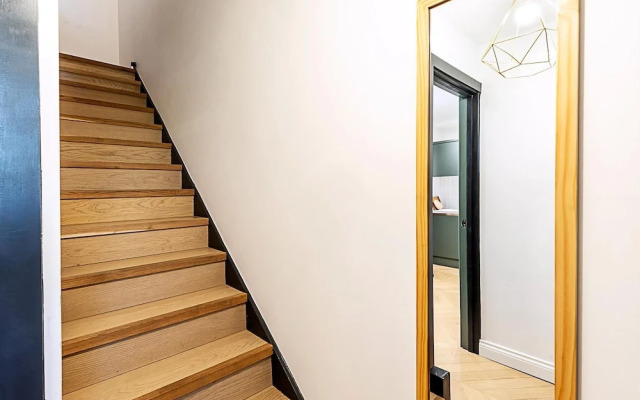 Stylish Islington Garden Flat Sleeps Four