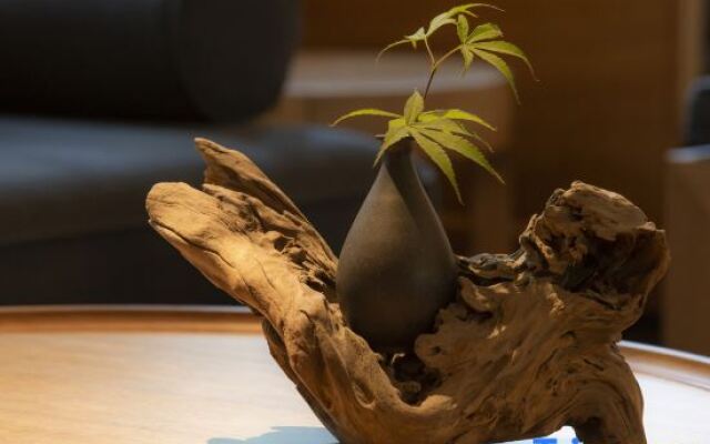 Yebo Qinhuai Water Street Hotel (Nanjing Confucius Temple)