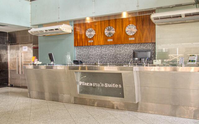 Plaza Praia Suites