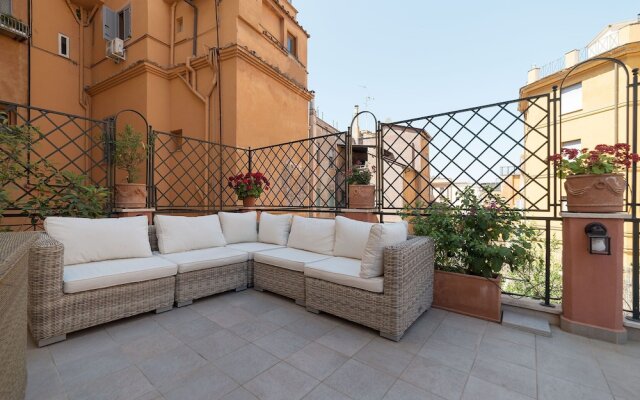 Santa Prassede Rooftop Terrace Studio