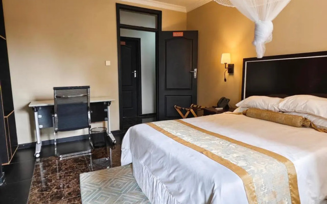 Mlambe Lodges Area 12