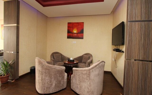 Raoum Inn Arar
