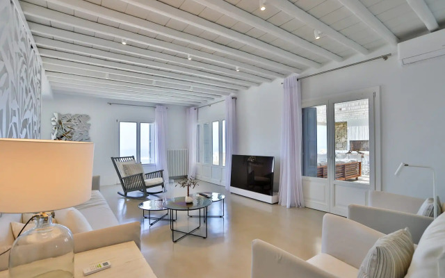 Altavista Villa