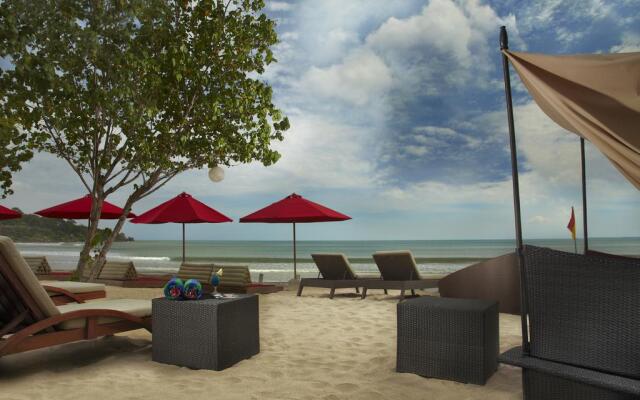 Kupu Kupu Jimbaran Beach Club & Spa by Loccitane