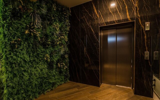 Hotel Aventus