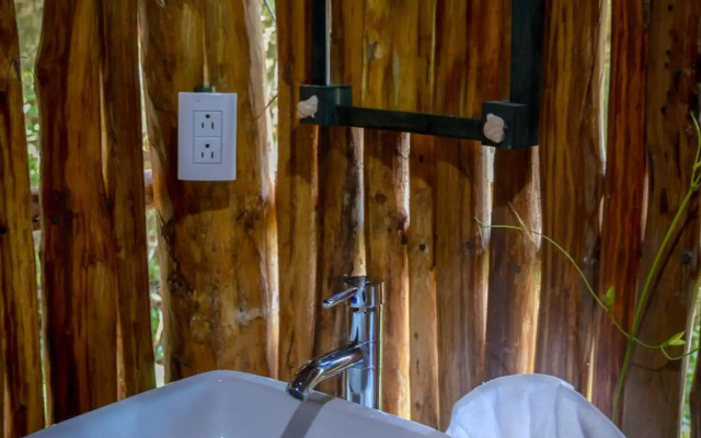 Akumal Natura Glamping