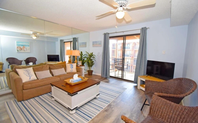 Jamaica Bay 307a 1 Bedroom Condo by RedAwning