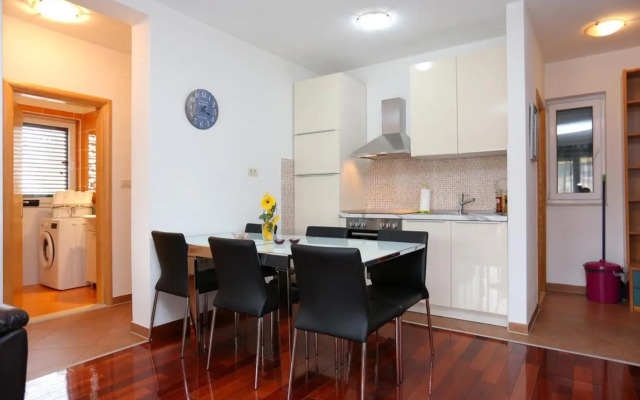 Apartments by the sea Trogir - 16211