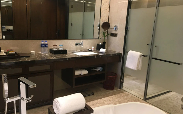 Ramada Huizhou South