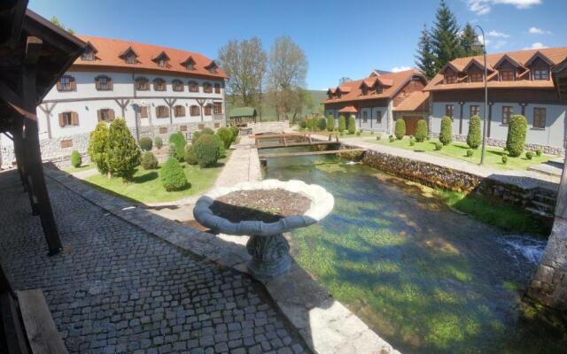 Hotel Gacka