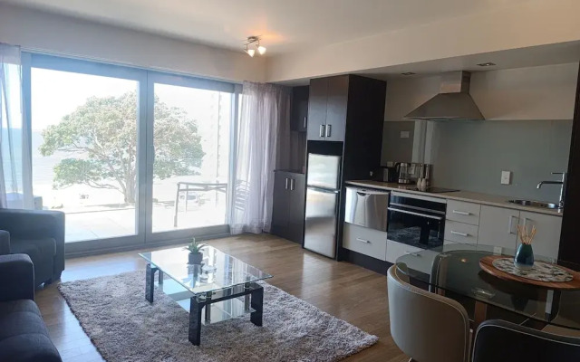 Paihia Beach Front 1 bedroom Apartment