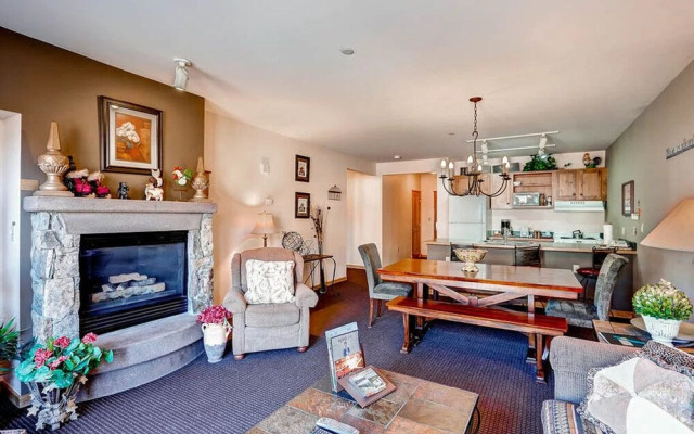 Jackpine & Black Bear Condos