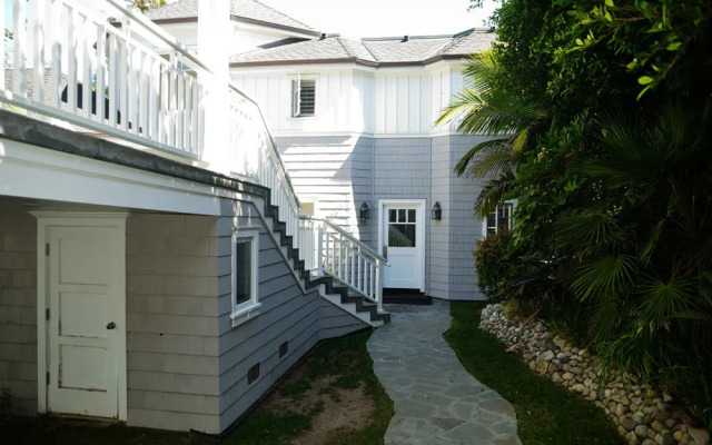 Luxurious French Style Oceanside Malibu House