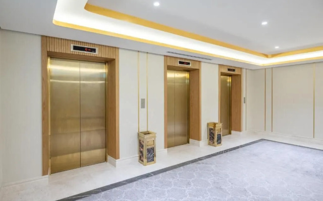 Makarem Haram View Suites