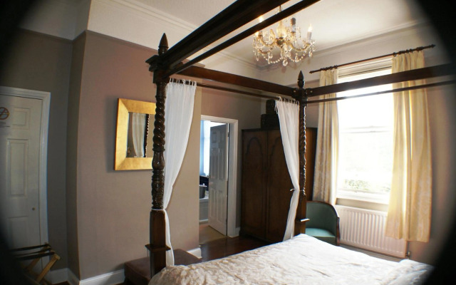 Bank House Hotel