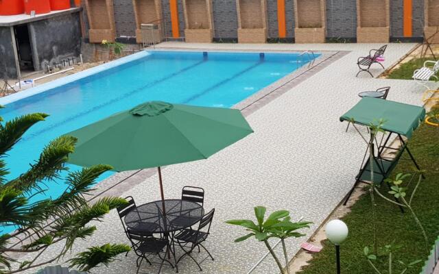Fortune Front One Hotel Kendari