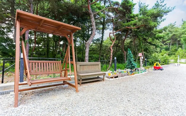 Daebudo (Yeongheungdo) Sol Maru Pension
