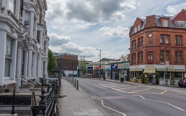 Stunning West Kensington Home by Olympia London