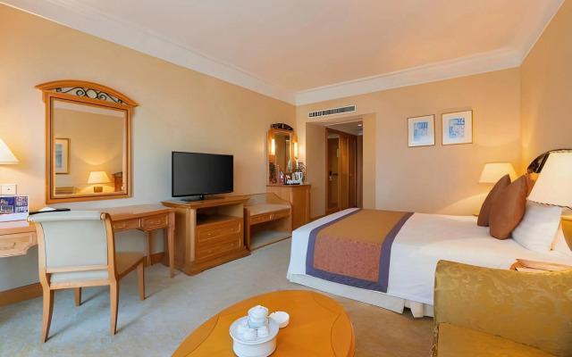 Regency Hotel