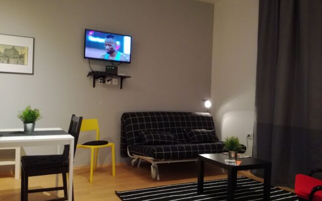 Urban Studio Apartment Adro In The City Center of Zagreb, With Parking