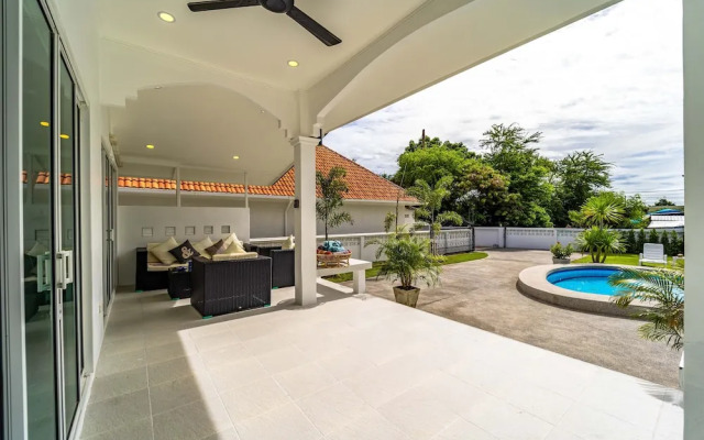 4 Bedroom Private Pool Villa - OV10