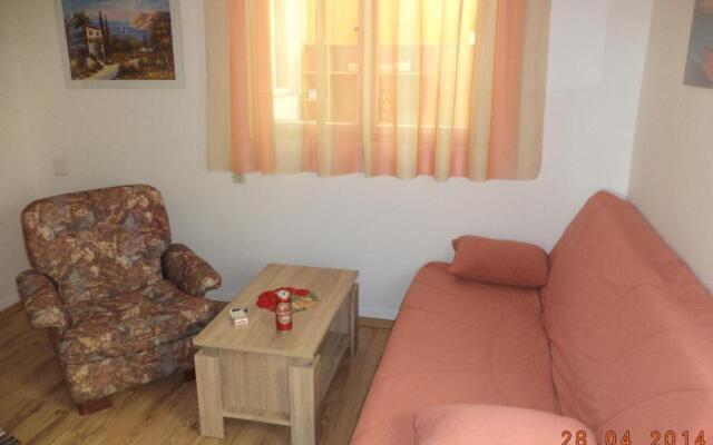 Apartments & Rooms Abba