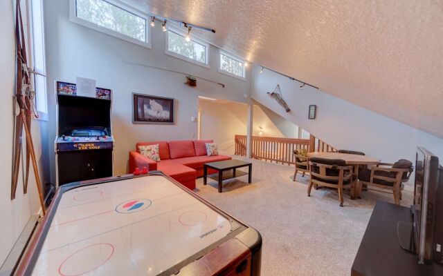 Crater Lane 3 by Village Properties at Sunriver