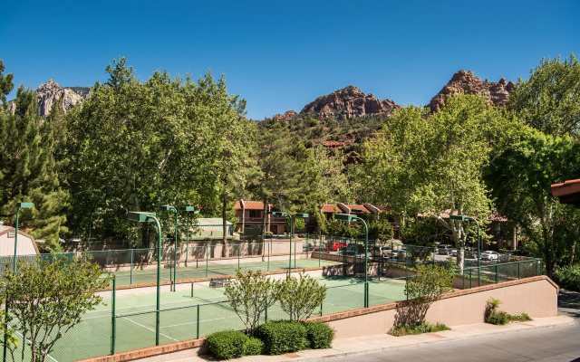 Arroyo Roble Resort at Oak Creek