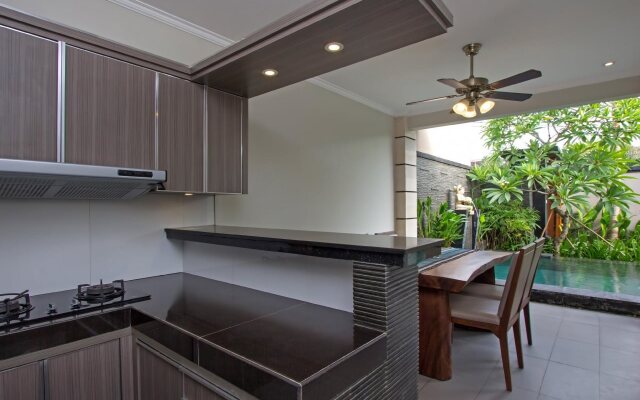 The Banyumas Suite Villa Legian