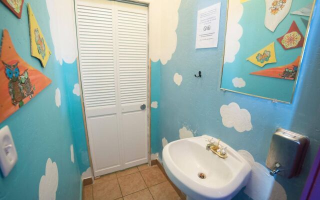 ITH San Diego Adventure Hostel