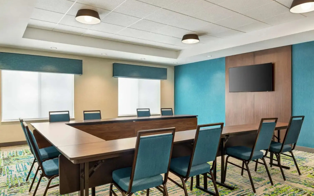 Hampton Inn & Suites Oroville