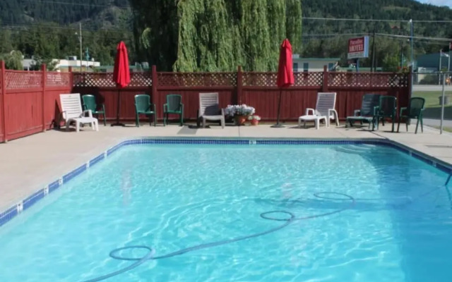 Paradise Motel