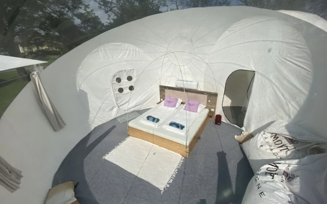 Bubble Tent Hotel