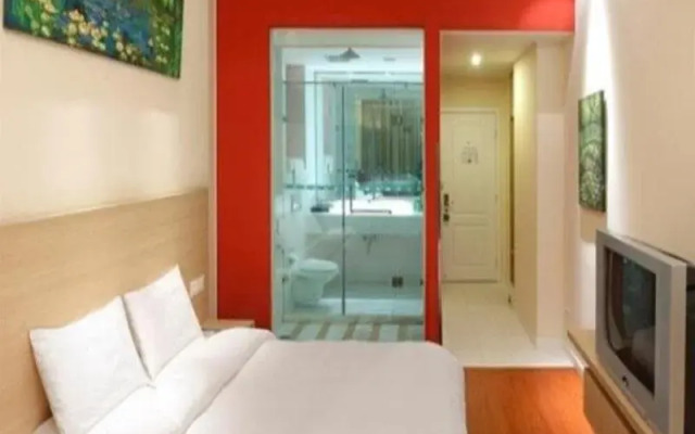 Hanting Hotel Changchun Hongqi Street