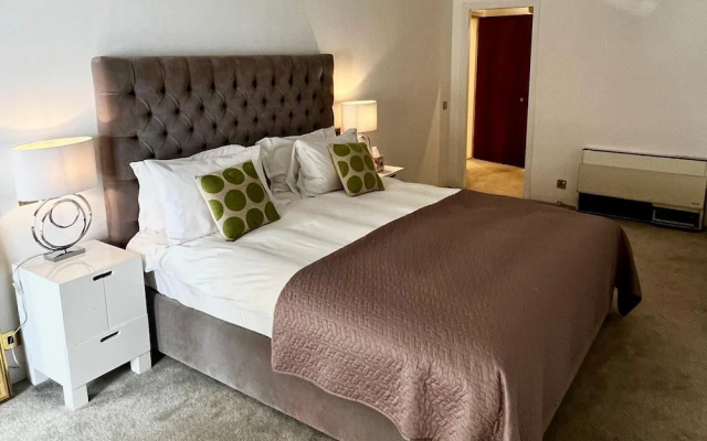 Mayfair Piccadilly Apartment