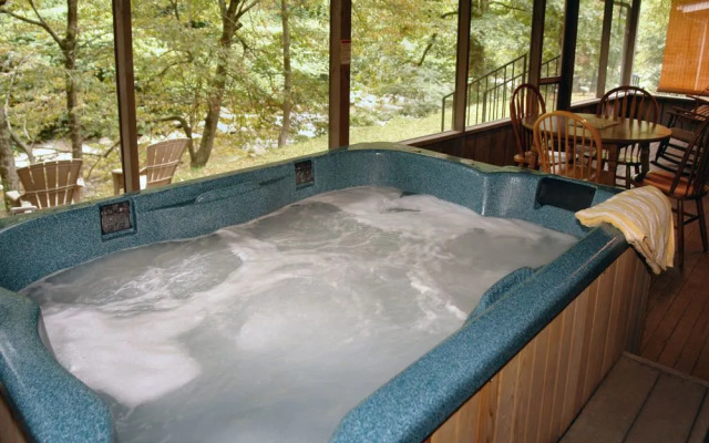 River Dream 466 By Redawning