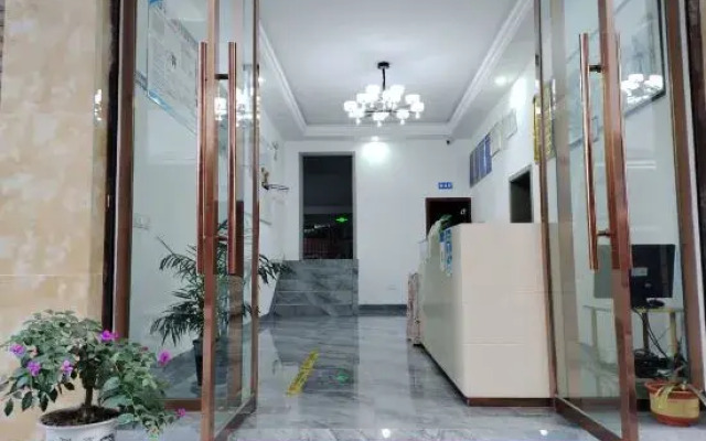 Zhichun Hotel, Jixian