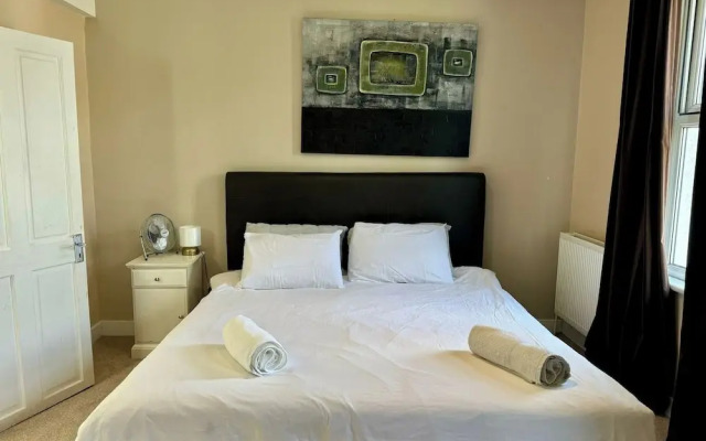 Wimbledon Tennis House