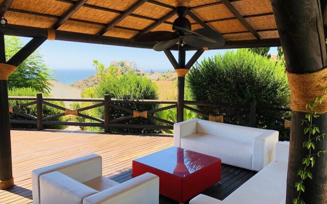 Villa with 7 Bedrooms in Benalmádena, with Wonderful Sea View, Private Pool, Enclosed Garden - 3 Km From the Beach