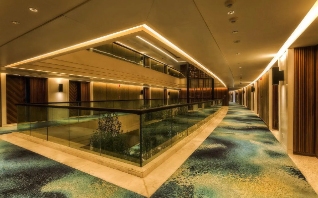 Howard Johnson Hot Spring Resort Anshun