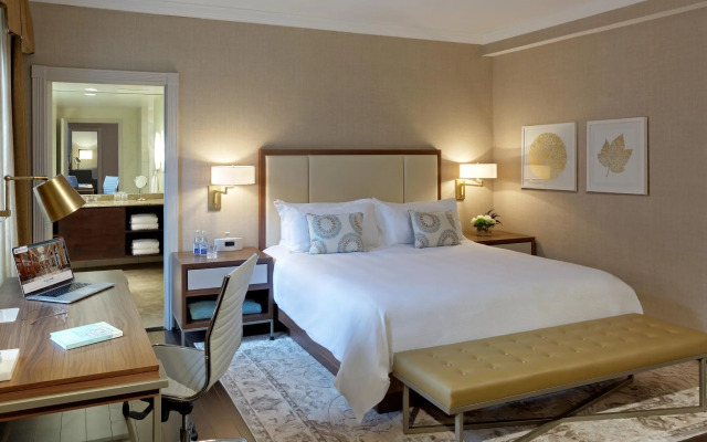 The Lord Nelson Hotel & Suites