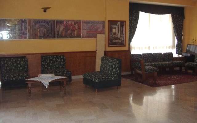 Hotel Villa Serena