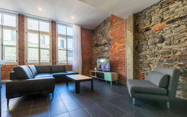 Les Lofts du Trésor - By Les Lofts Vieux-Quebec